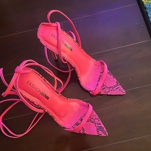 Fashionova Pink faux skin